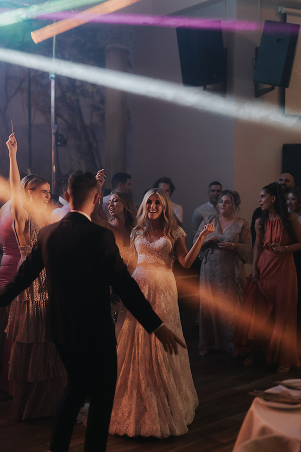 stylish-autumn-wedding-prettiest-fall-foliage_19