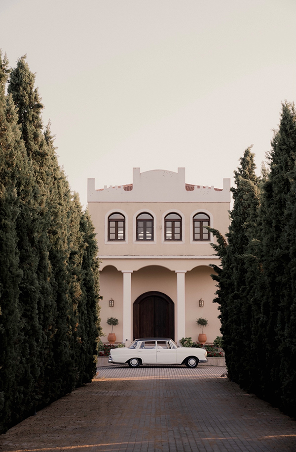 timeless-summer-wedding-thessaloniki-white-blossom_10