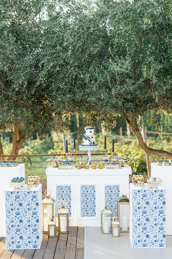 dreamy-blue-and-white-wedding-winery-greece_20