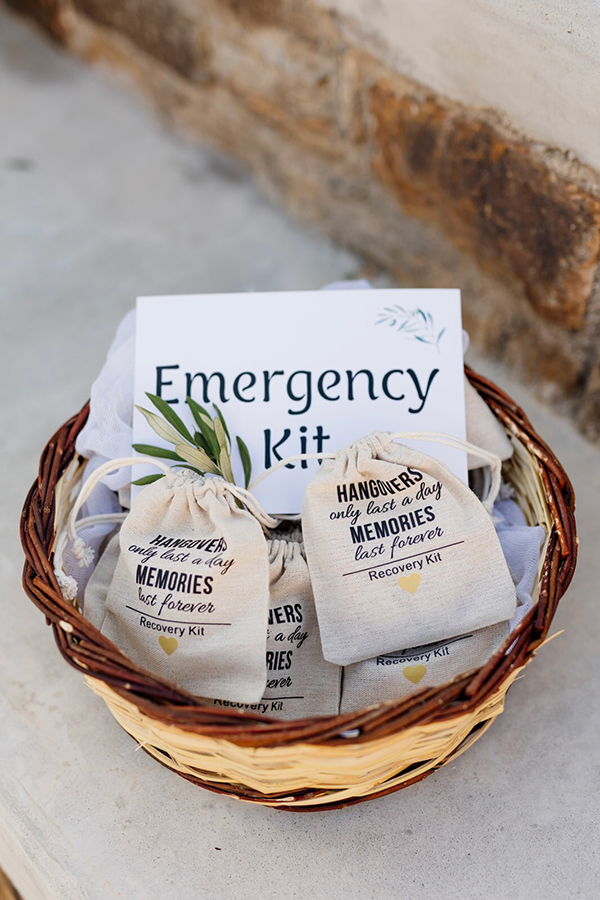 romantic-destination-wedding-naxos-lovely-details_19w