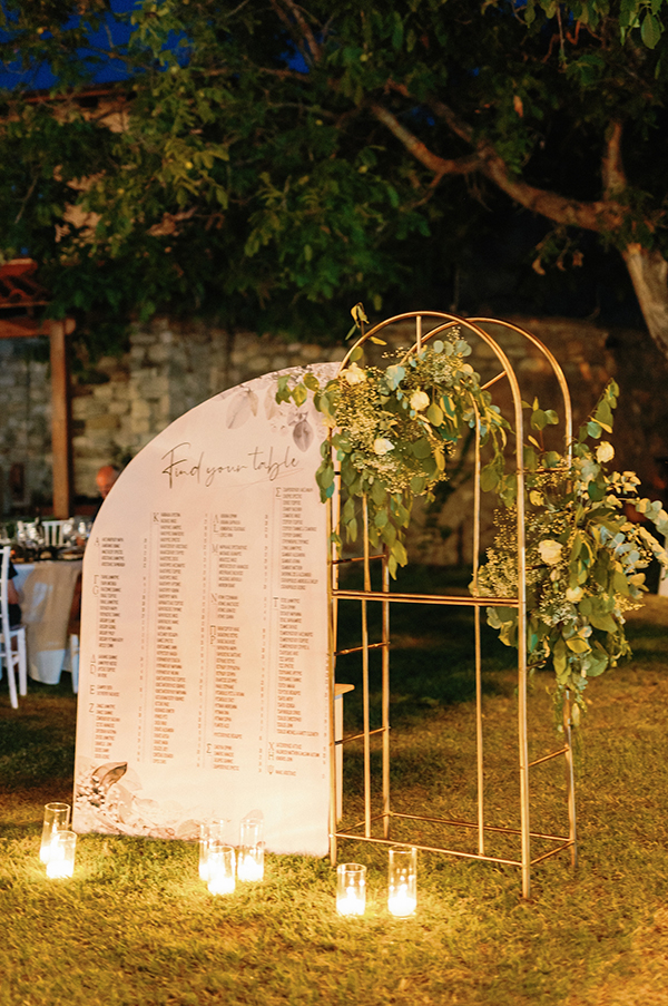 chic-wedding-white-florals-velventos-greece_31