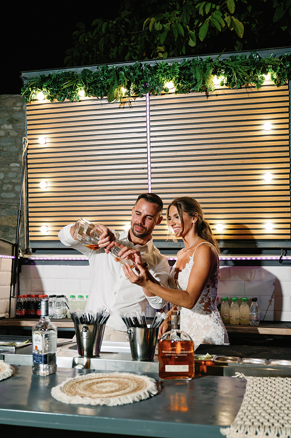 chic-wedding-white-florals-velventos-greece_35