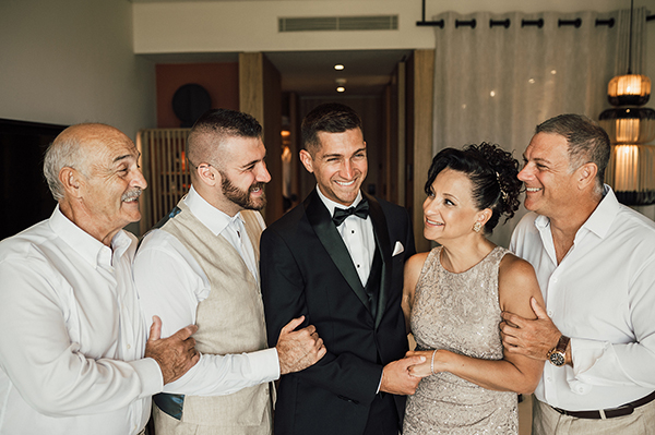 dreamy-summer-wedding-pylos-greece_07