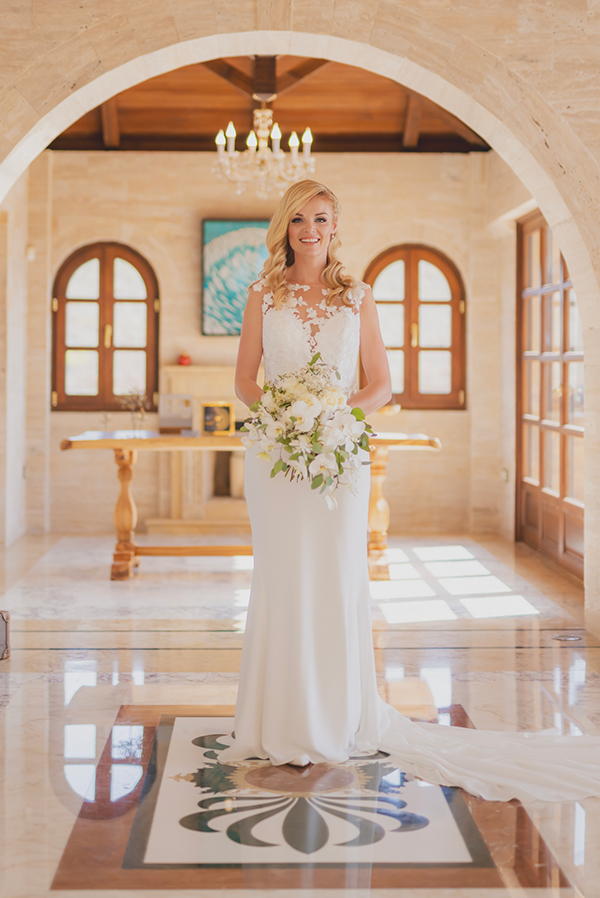 elegant-wedding-hatzi-mansion-impressive-florals_07