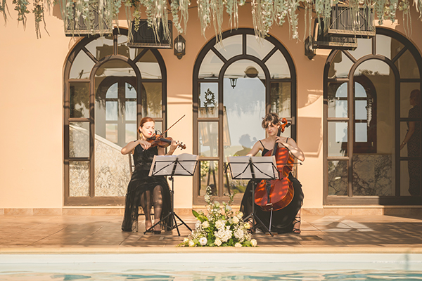 elegant-wedding-hatzi-mansion-impressive-florals_19