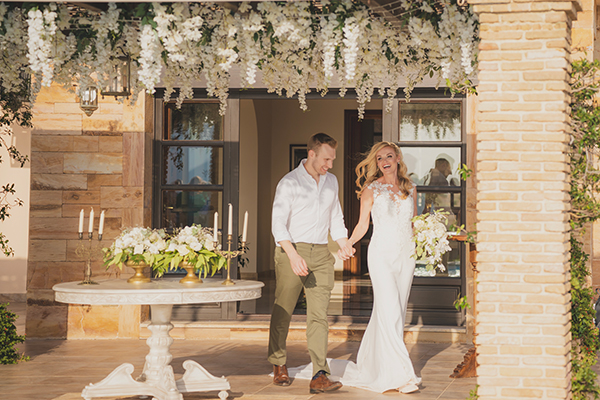 elegant-wedding-hatzi-mansion-impressive-florals_30