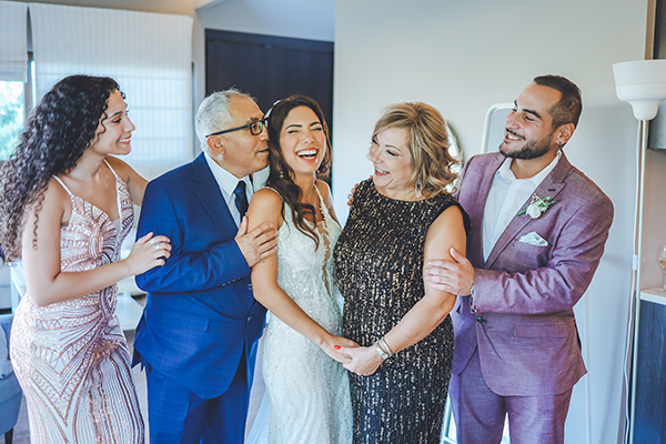 romantic-destination-wedding-gorgeous-florals_09