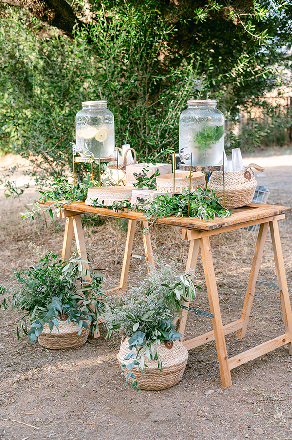 rustic-wedding-mani-lovely-details_16