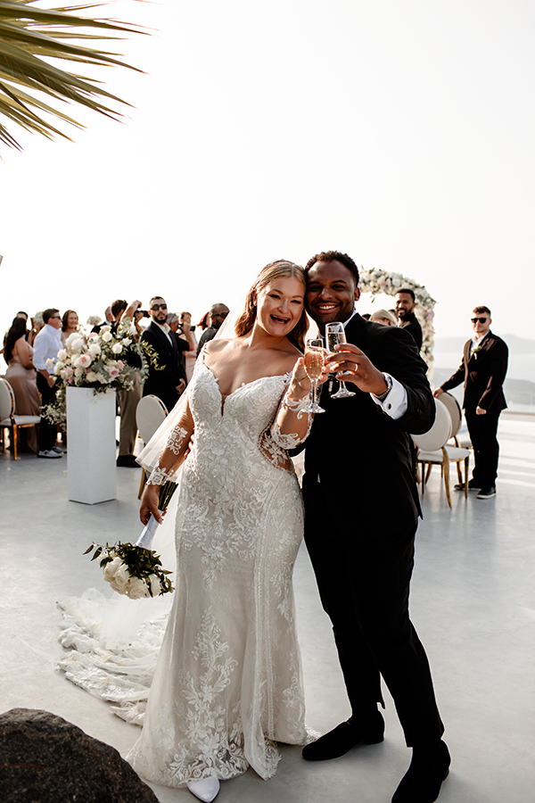 timeless-wedding-santorini-with-lush-flowers_26
