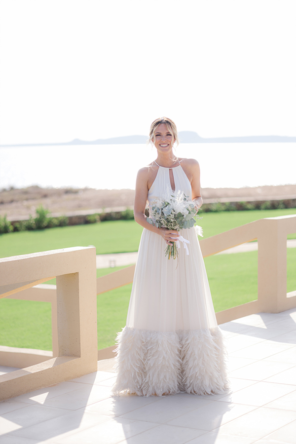 gorgeous-summer-wedding-beautiful-town-pylos_07
