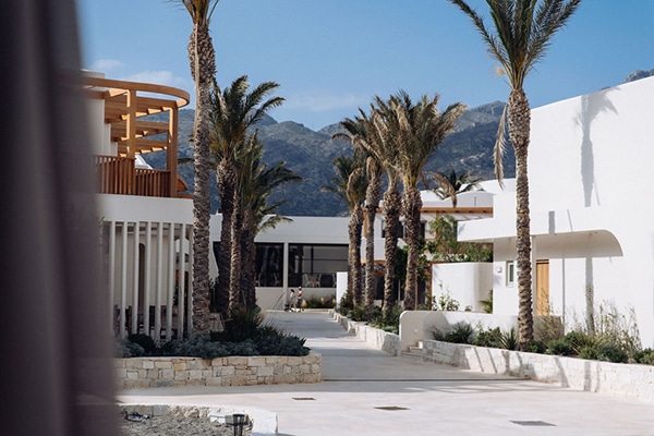 ostria-resort-and-spa-honeymoon (10)