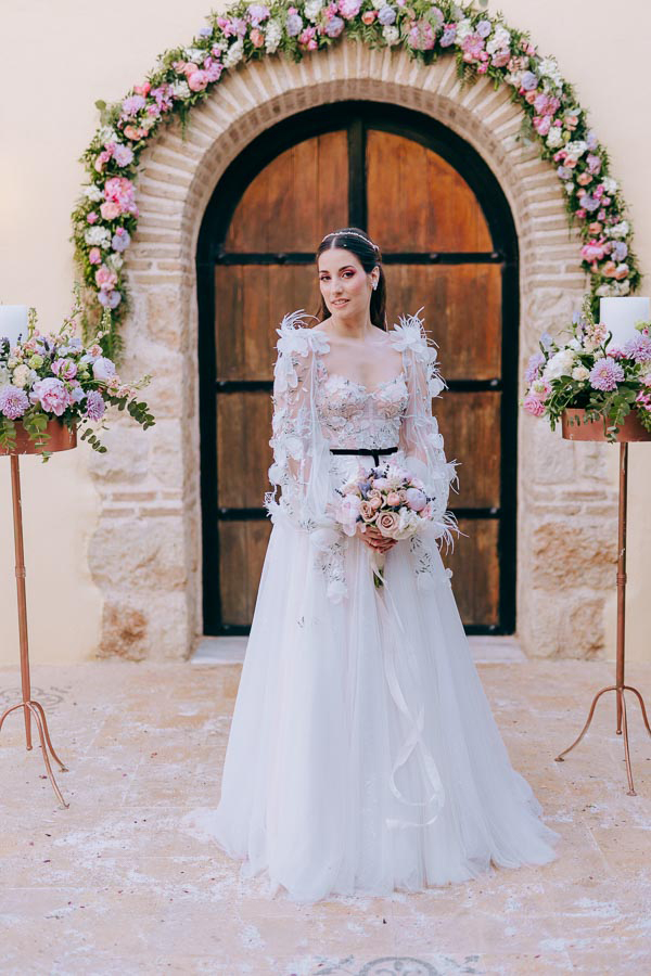 romantic-meets-classic-elegance-spring-wedding-athens_02