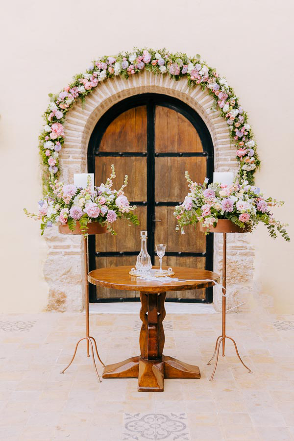 romantic-meets-classic-elegance-spring-wedding-athens_17