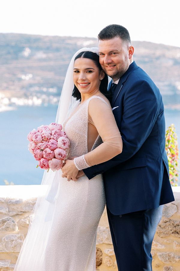 romantic-wedding-in-mani-peonies_01