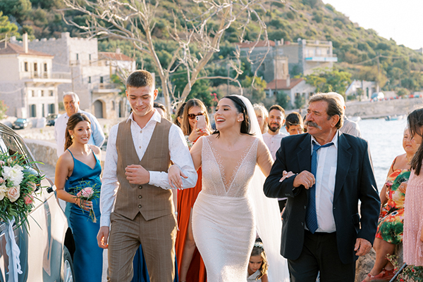 romantic-wedding-in-mani-peonies_15