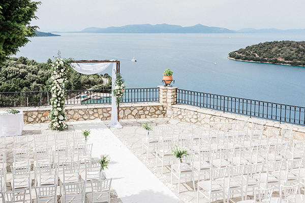 romantic-wedding-meganisi-breathtaking-location_11