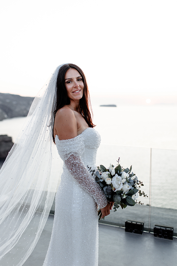 elegant-wedding-in-santorini_04