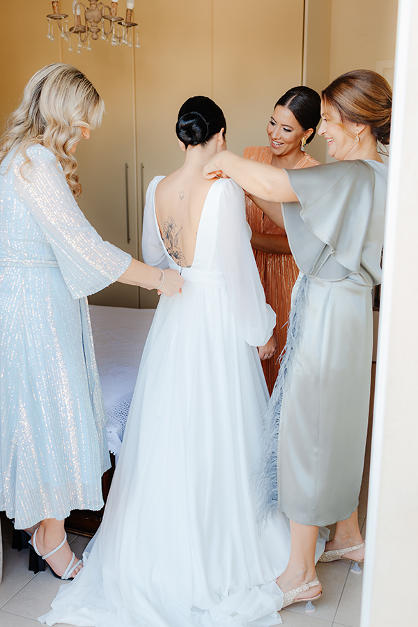 chic-autumn-gorgeous-white-florals-wedding_06