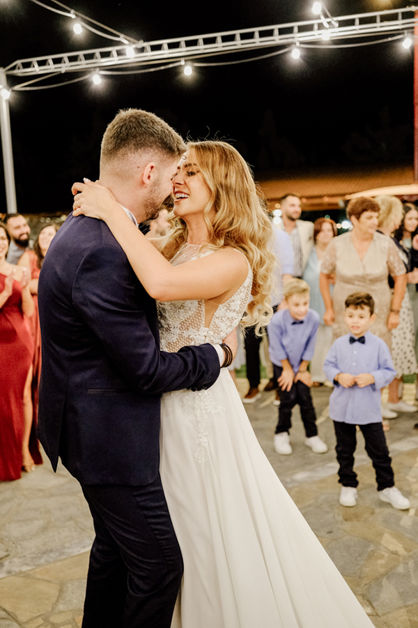 summer-wedding-with-lovely-moments_23