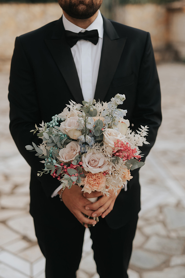 vintage-wedding-soft-pastel-blooms_14