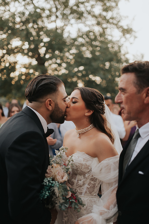 vintage-wedding-soft-pastel-blooms_16