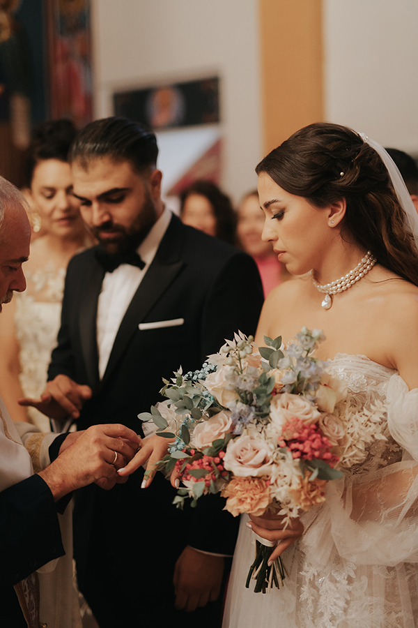 vintage-wedding-soft-pastel-blooms_20