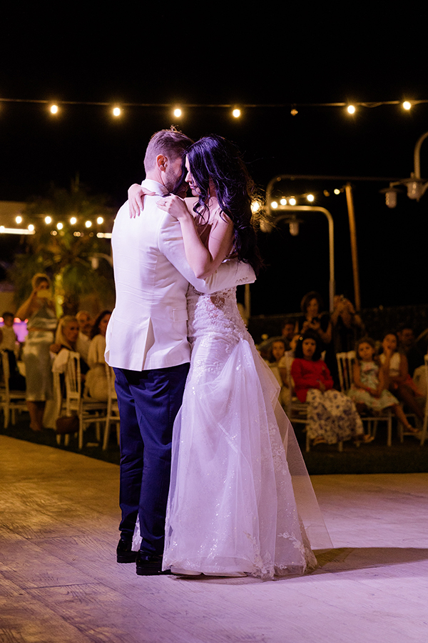 elegant-wedding-amazing-atmosphere_23