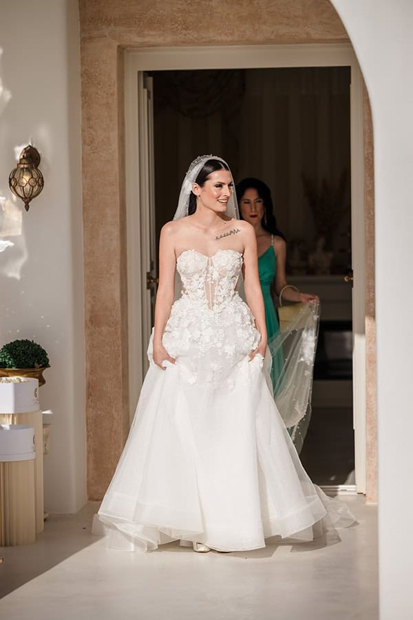 summer-wedding-golden-accents_08