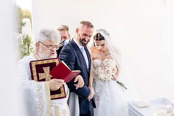 summer-wedding-golden-accents_09