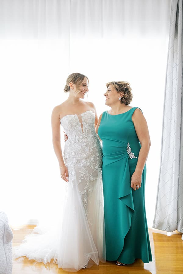 dreamy-summer-wedding-pyrgos-melissourgou_07