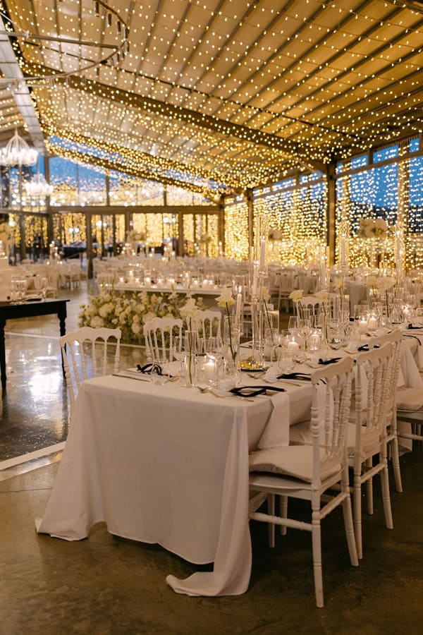 modern-elegance-bold-black-details-chic-nicosia-wedding_23