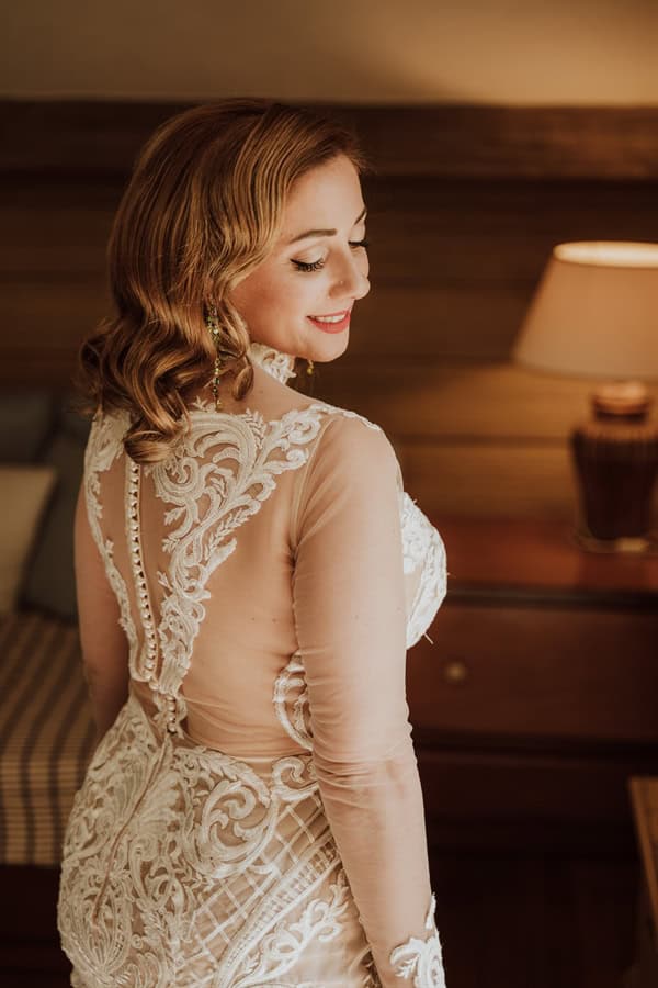 Spring Wedding Columbia Resort Pastel Shades