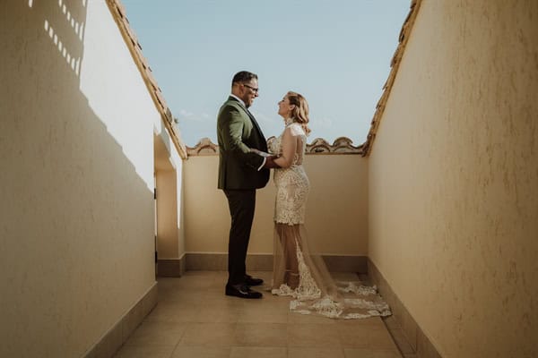 Spring Wedding Columbia Resort Pastel Shades