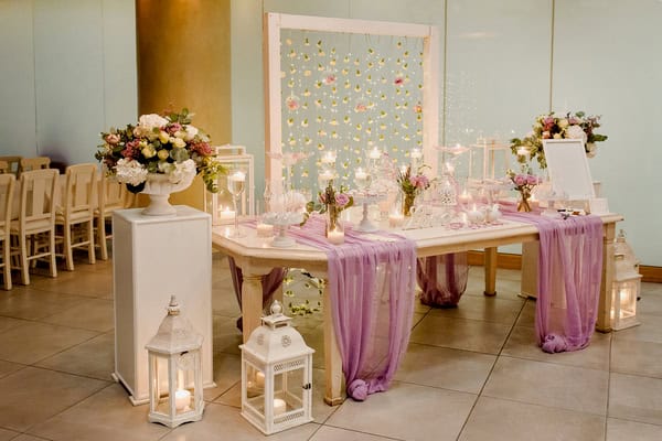 Romantc Summer Wedding Santoriny Lilac Ivory Roses