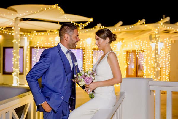 Romantc Summer Wedding Santoriny Lilac Ivory Roses