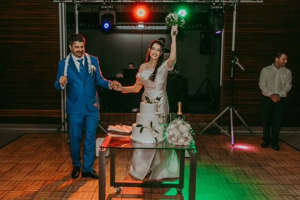 Beautiful Autumn Wedding Columbia Beach Resort