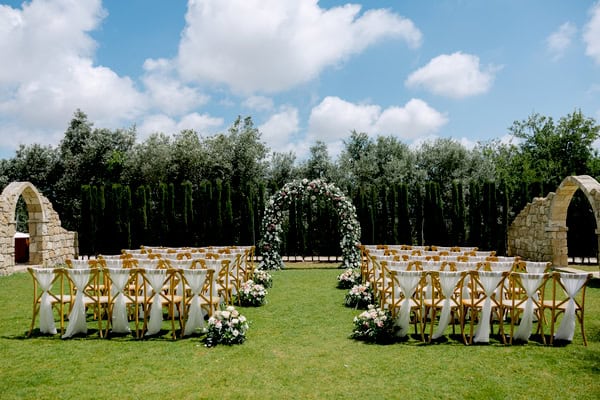 Rustic Chic Wedding With Neutral Tones At Lchateau