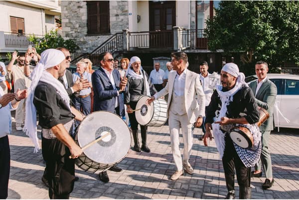 Summer Wedding Velvento Romantic Details