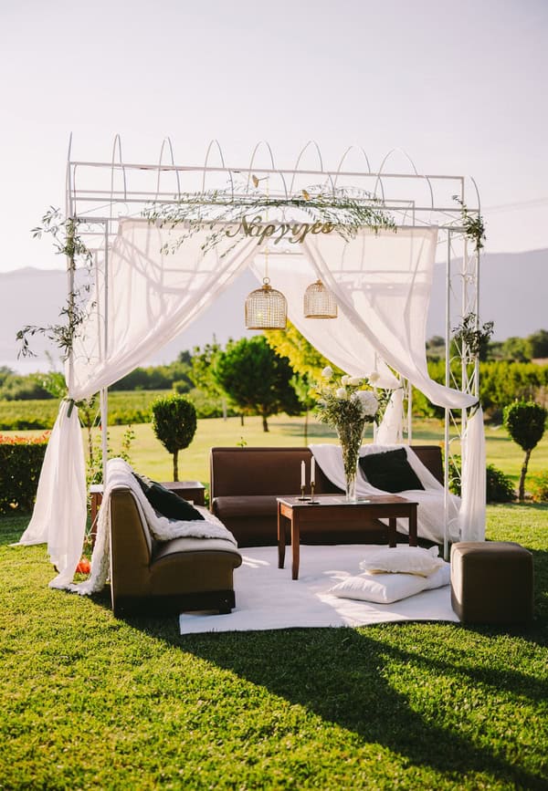 Summer Wedding Velvento Romantic Details