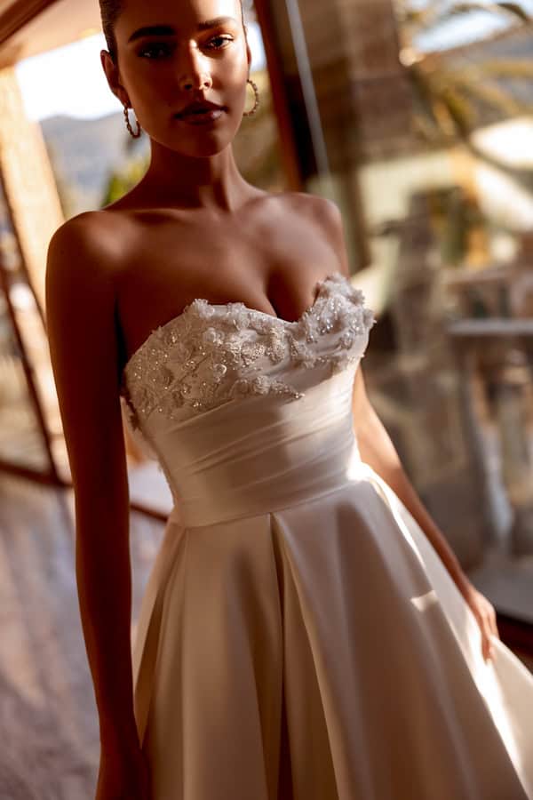 Demetrios Cosmobella  Collection Bridal Dreams