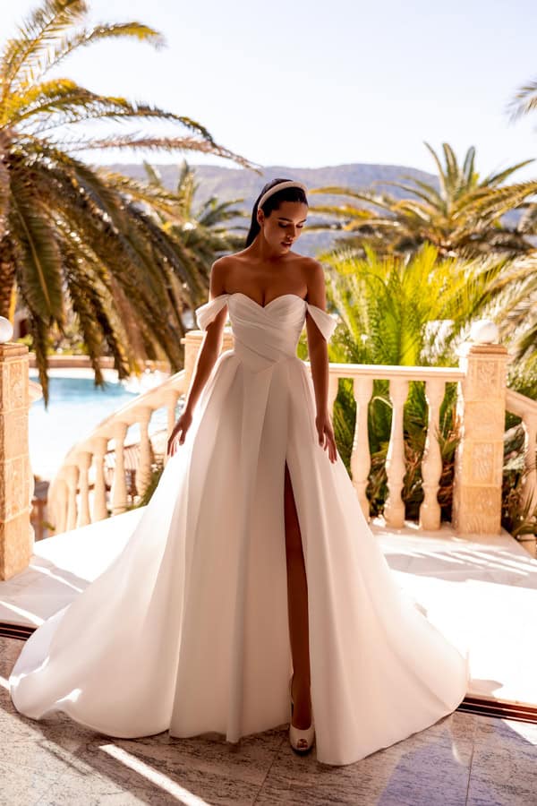 Demetrios Cosmobella  Collection Bridal Dreams
