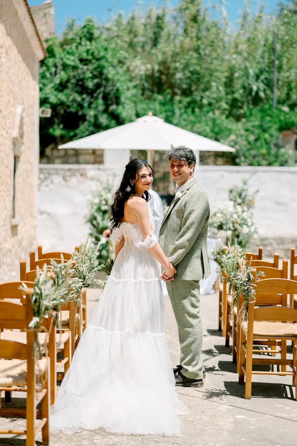 Summer Wedding Chania Chamomile Rustic Details