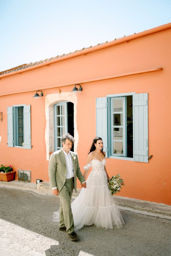 Summer Wedding Chania Chamomile Rustic Details