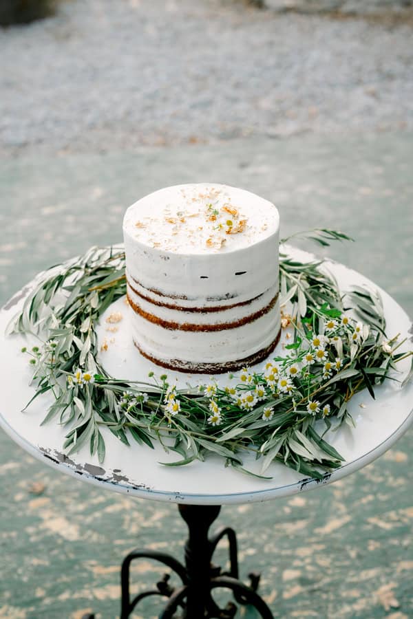 Summer Wedding Chania Chamomile Rustic Details
