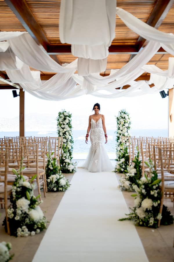 Vibran Pre Wedding Celebration And An Elegant Wedding With Gorgeous Details