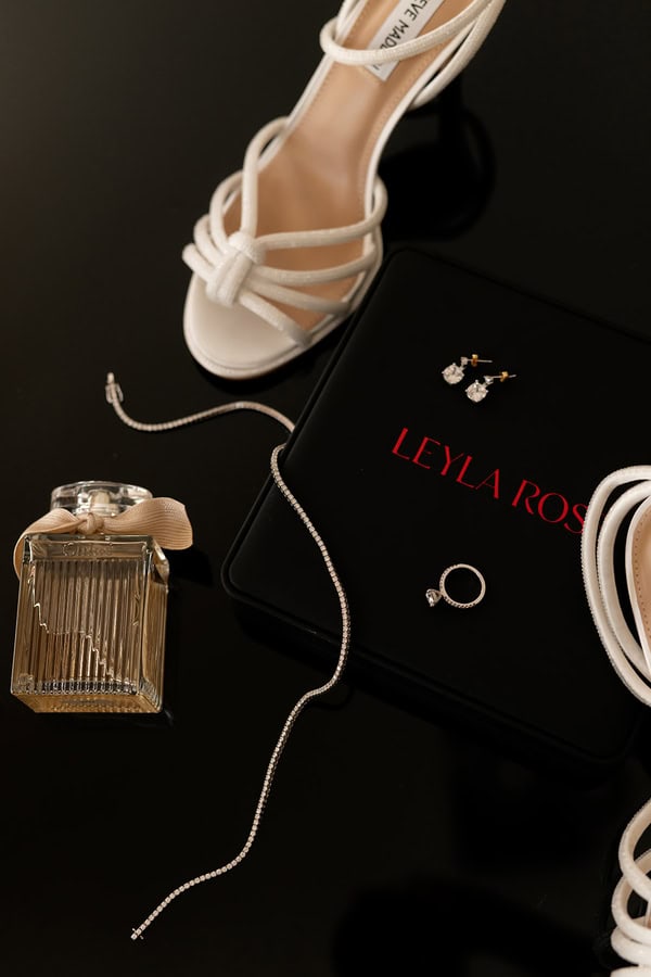 Alfresco Seaside Wedding Blending Natural Beauty And Modern Sophistication