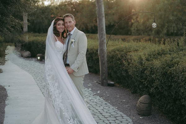 Beautiful outdoor wedding in shades of sage and white | Marlene & Ermos