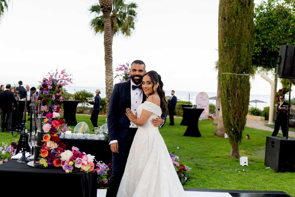 Colorful + vibrant destination wedding at the Columbia Beach Resort | Marlene & Noel