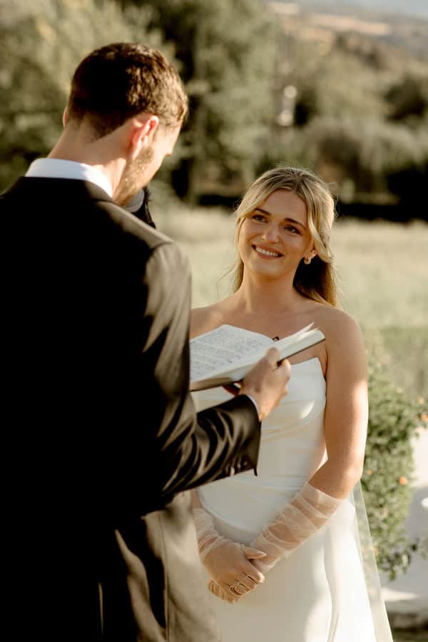Refined Weddingwith Neutral Florals And Mountain Views