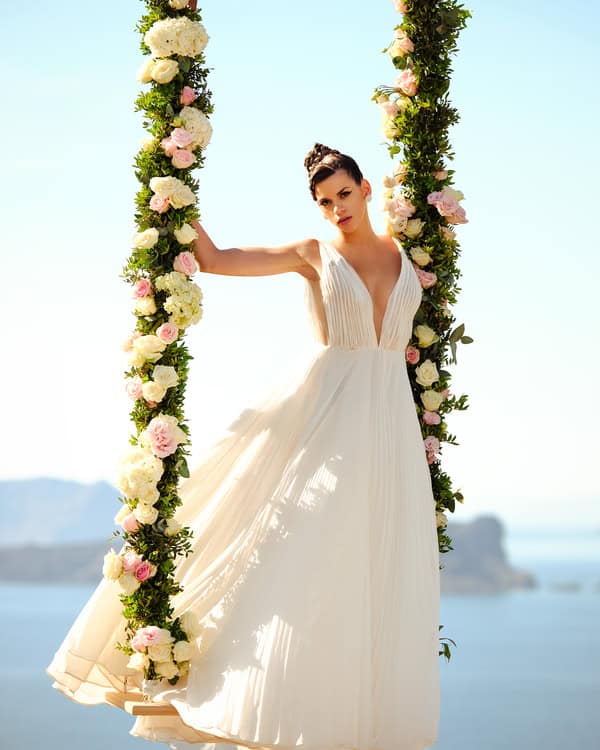 Soft Glam Bridal Makeup Efi Filitsi Completely Adore